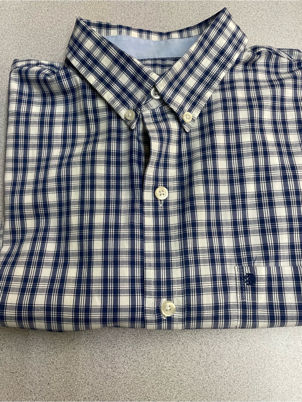 Men's Izod long sleeve Blue and White Plaid Button-Down Shirt